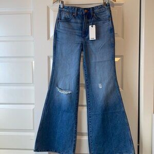 COPY - NWOT Wrangler 26/32 622 Wanderer High Rise Flare Jean